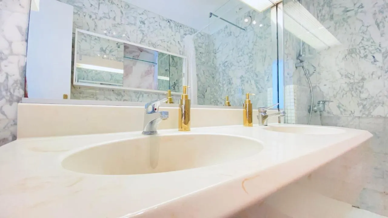 Appartement T3 VUE MER - Parc, Base loisirs, Bus Sophia Antipo Antibes