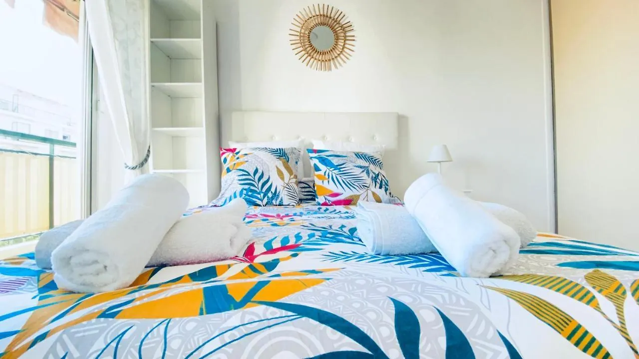 Apartment Delmas - T3 Vue Mer - Parc, Base Loisirs, Bus Sophia Antipo Antibes